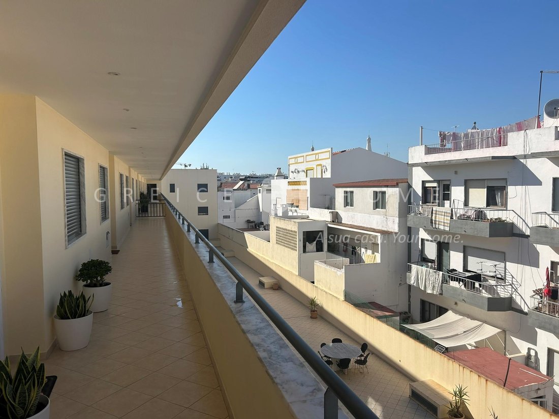 Apartment in Quarteira, Algarve, Portugal 2 - 18954707