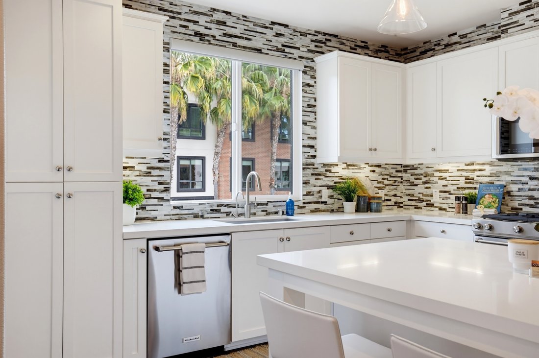 Apartment in Los Angeles, California, United States 4 - 18949479
