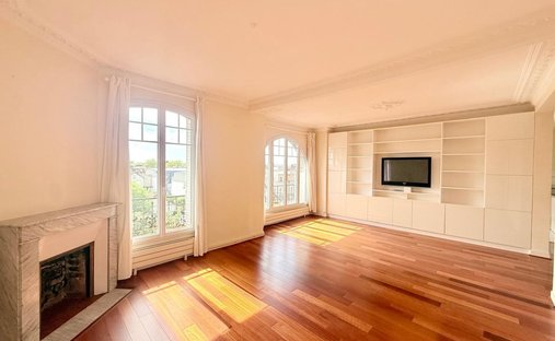 Apartment in Centre Ville, Houilles, France 1