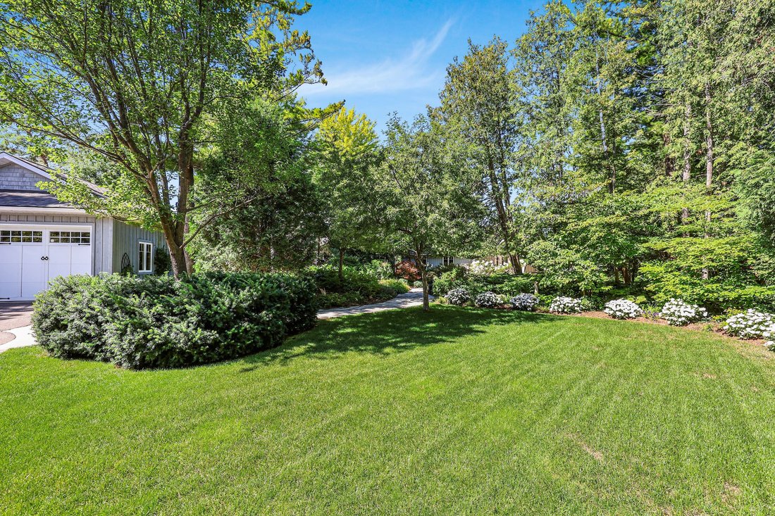House in Wasaga Beach, Ontario, Canada 5 - 18950901