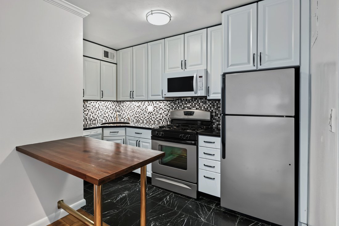 Condo in New York, New York, United States 3 - 18953781