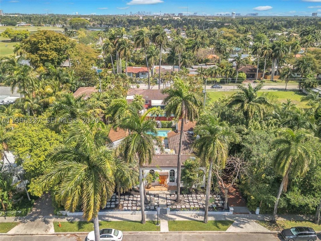 House in Hollywood, Florida, United States 5 - 17836425