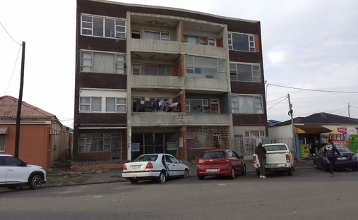 Apartment in Quigney, KuGompo City, South Africa 1