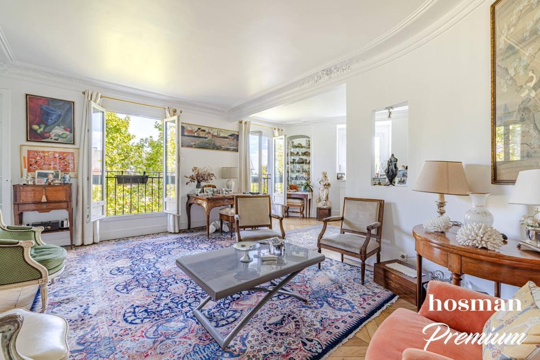 Apartment in Pereire-Malesherbes, Paris 17e Arrondissement, Paris 2 - 18954501