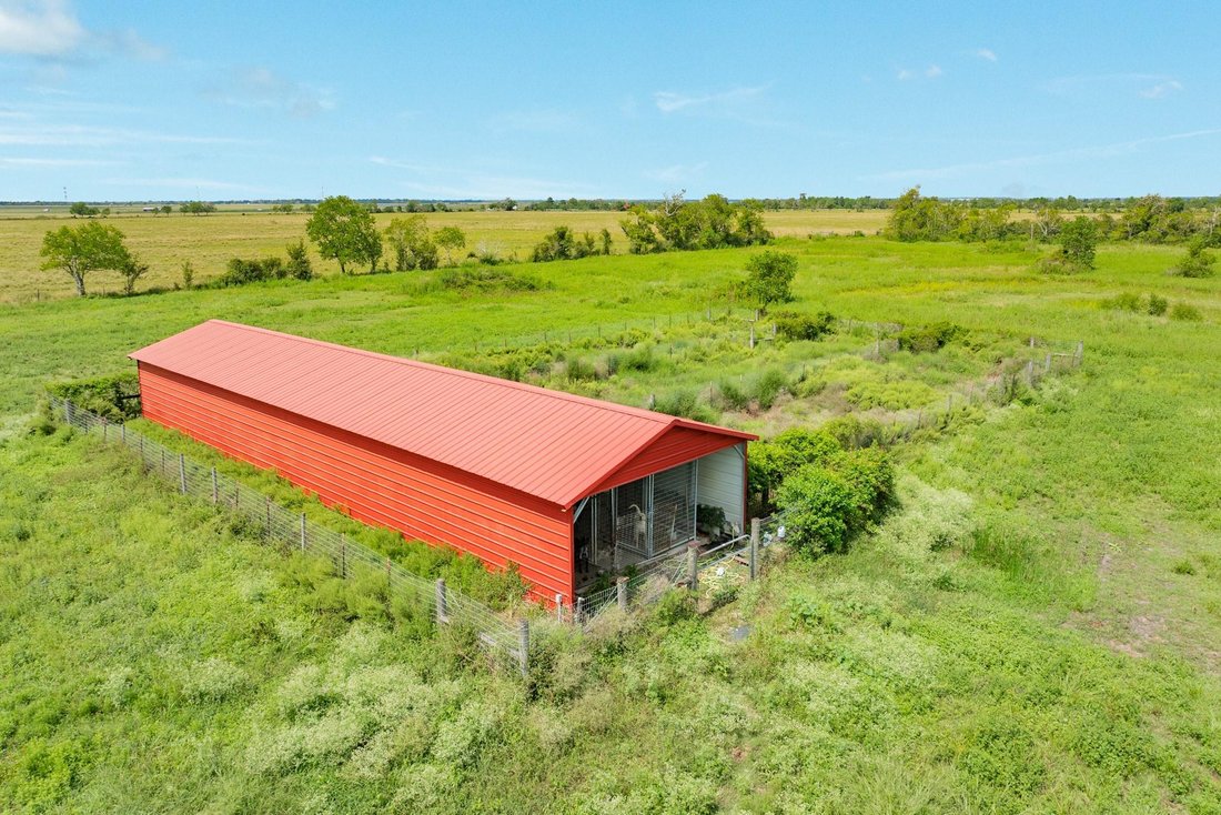 House in Angleton, Texas, United States 3 - 18949277