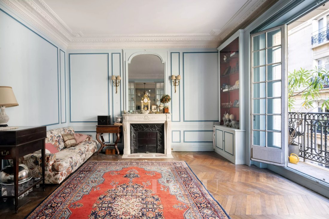 Apartment in Ecole Militaire, Paris 7e Arrondissement, Paris 2 - 18949994