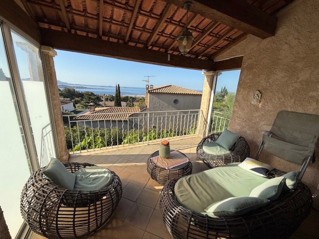 Villa in Bandol, Provence-Alpes-Côte d'Azur, France 4 - 15653841