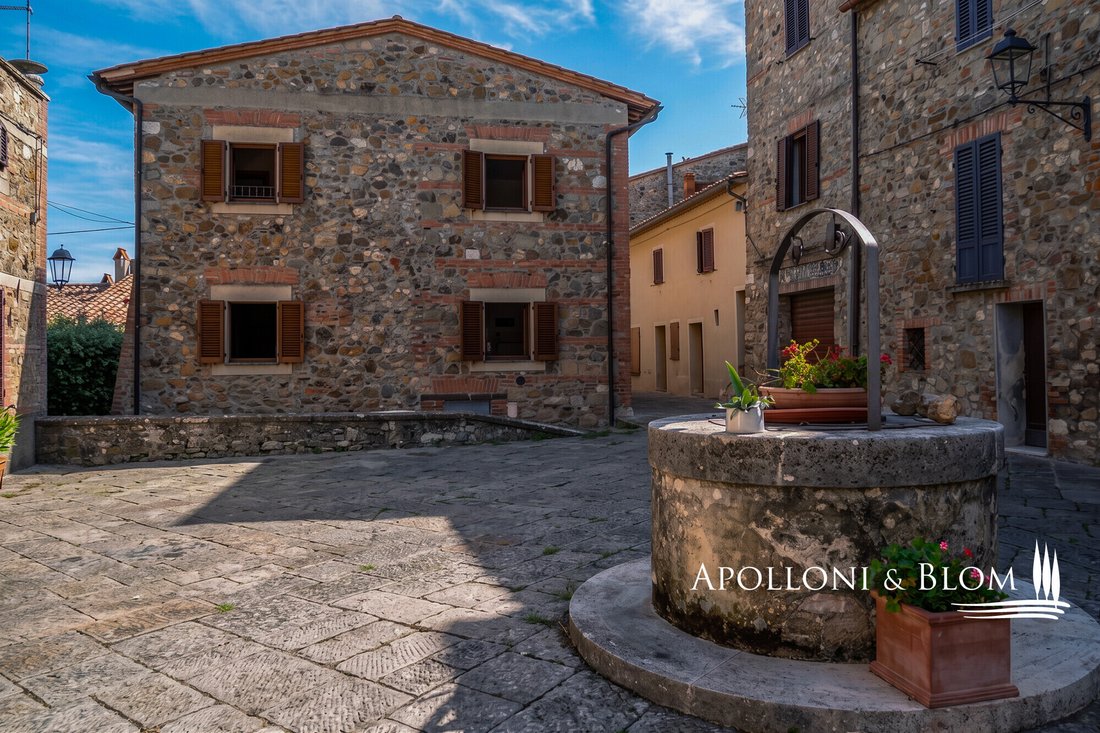 House in Contignano, Tuscany, Italy 2 - 18953120