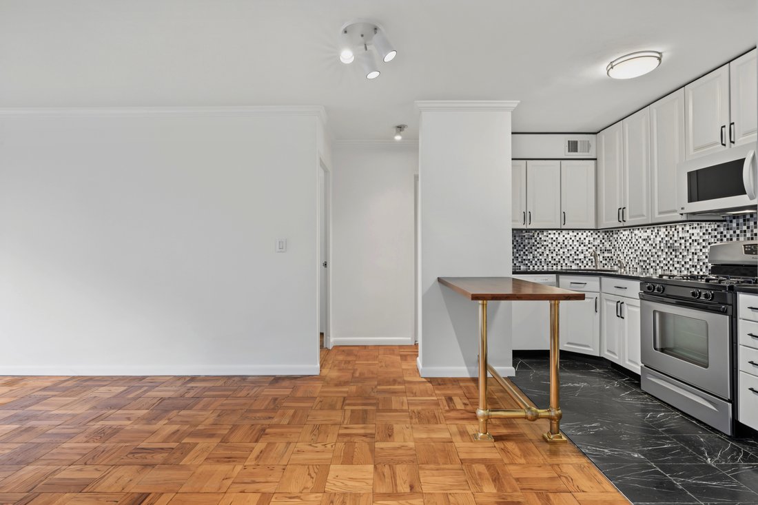 Condo in New York, New York, United States 2 - 18953781