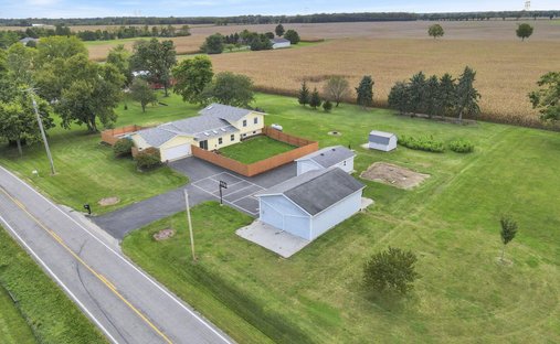 House in Choctaw Lake, Ohio, United States 1