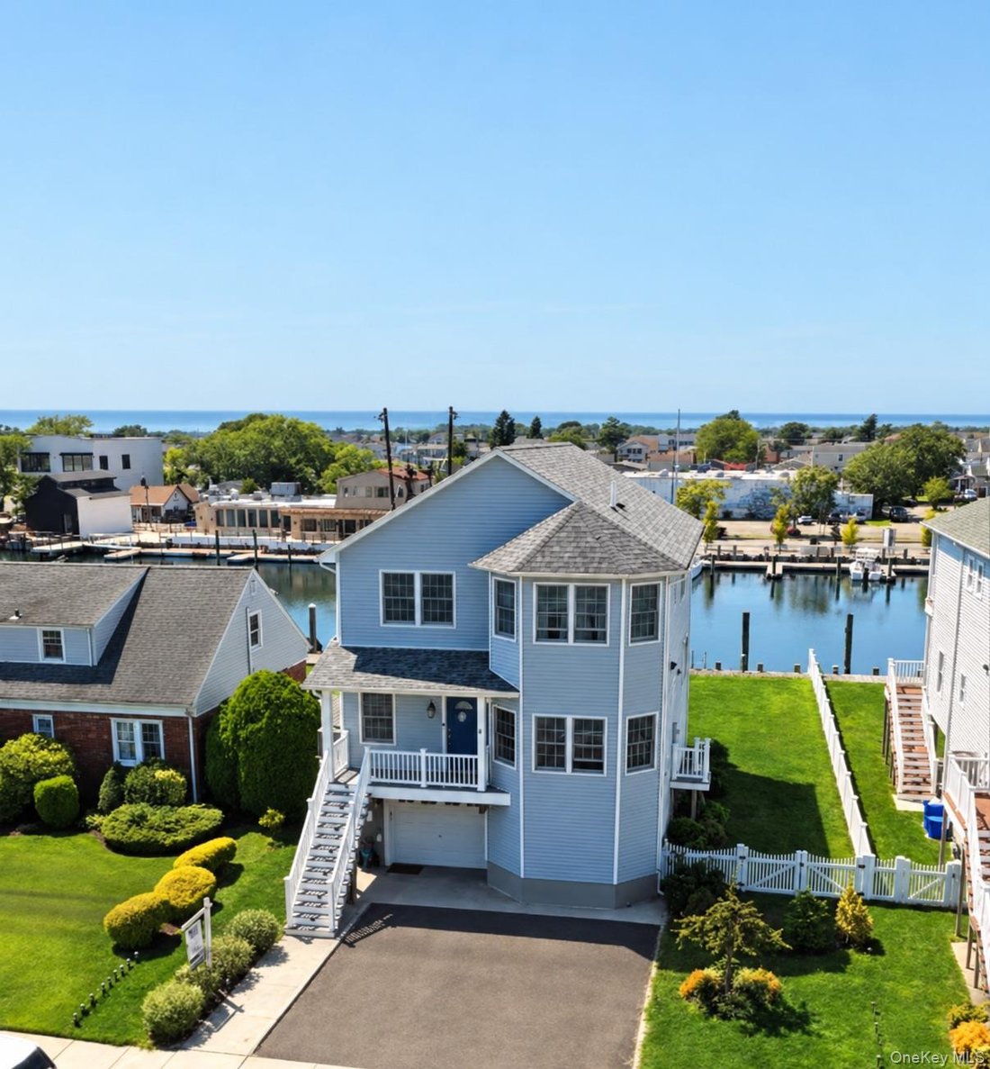 House in Freeport, New York, United States 1 - 17638673
