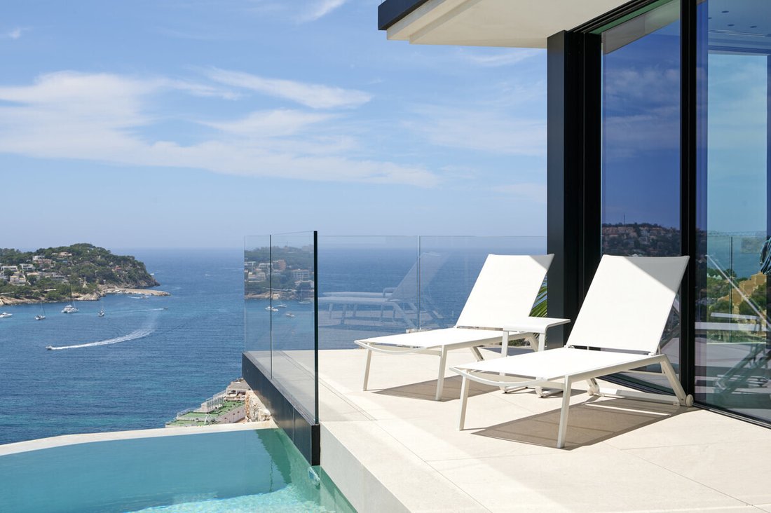 Villa in Rotes Velles, Calvia, Balearic Islands 4 - 18954610