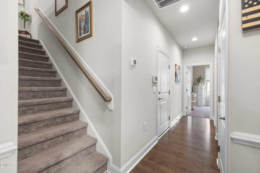 Townhouse in Raleigh, North Carolina, United States 5 - 18952793