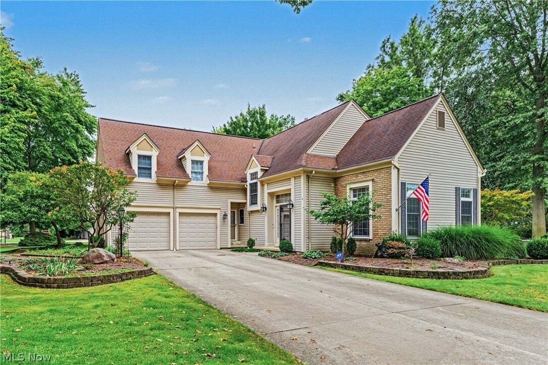 House in Avon Lake, Ohio, United States 1 - 18952717