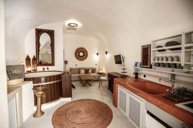 Estate in Thira, Aegean, Greece 1 - 18952034