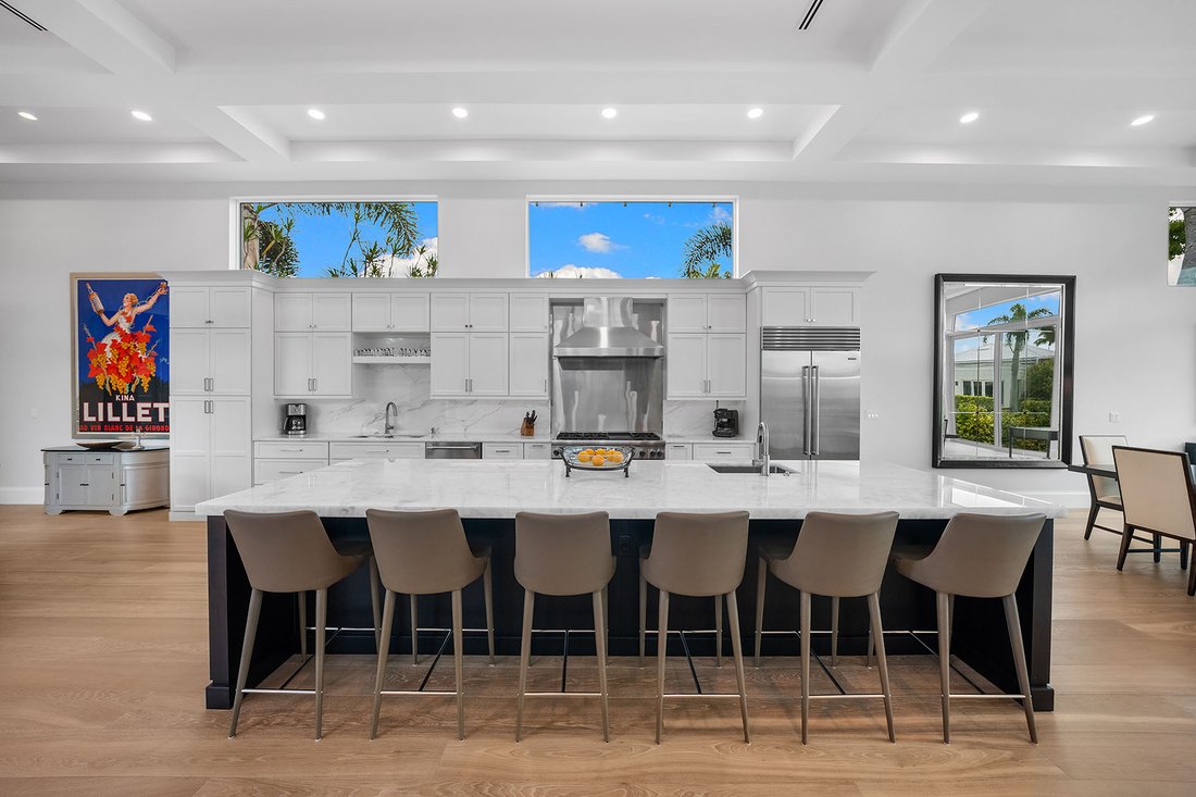 Naples, Florida, United States 3 - 17372456