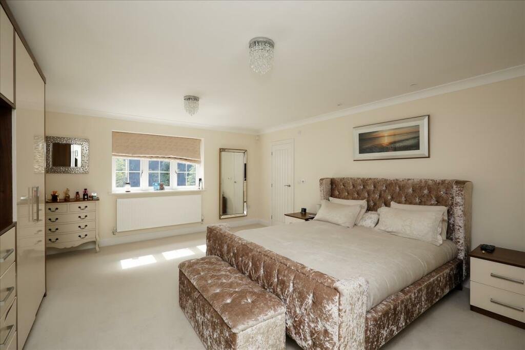 Bungalow in Westerham, England 2 - 18948639