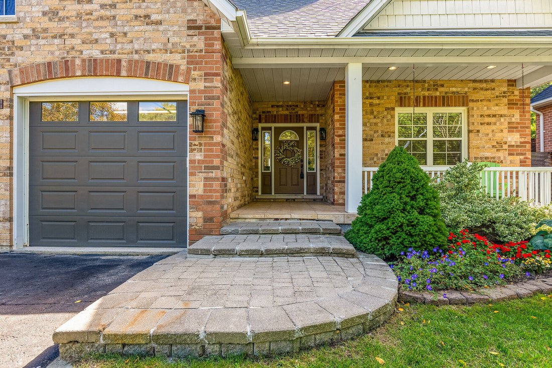 House in Clearview, Ontario, Canada 3 - 18950898