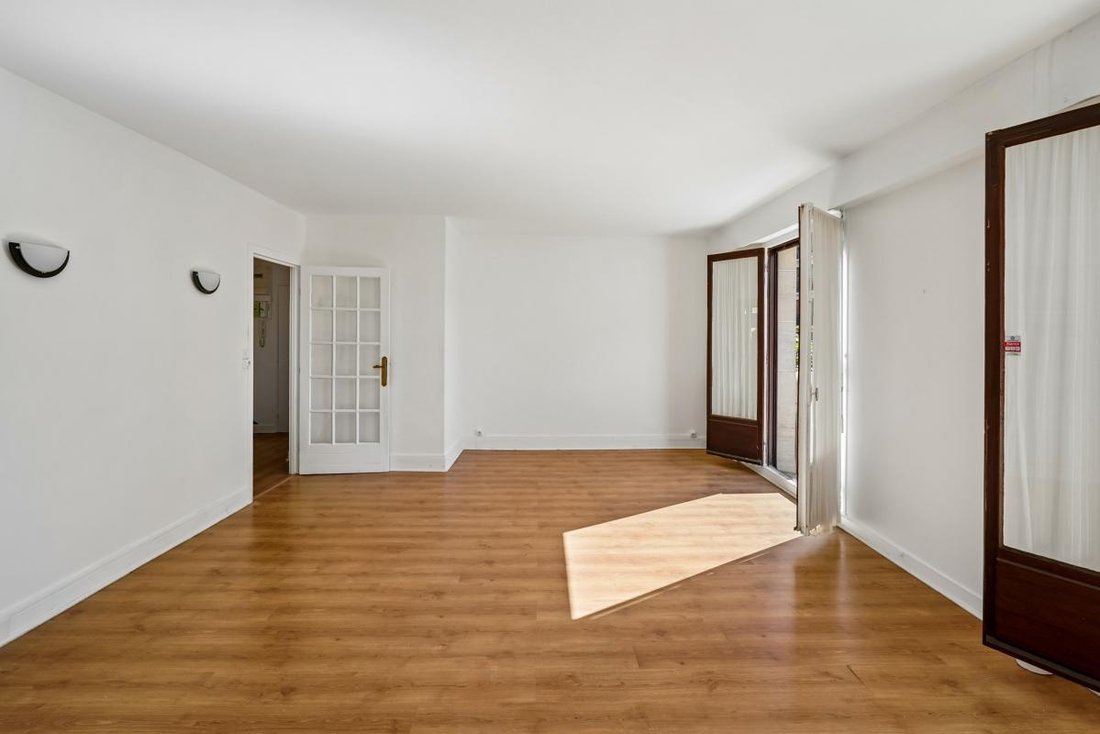 Apartment in Le Vésinet, Ile-de-France, France 3 - 18949744