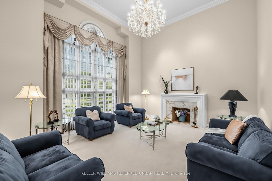 House in Toronto, Ontario, Canada 4 - 18948971