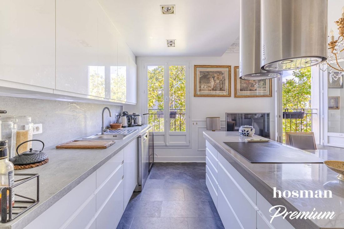Apartment in Pereire-Malesherbes, Paris 17e Arrondissement, Paris 5 - 18954501