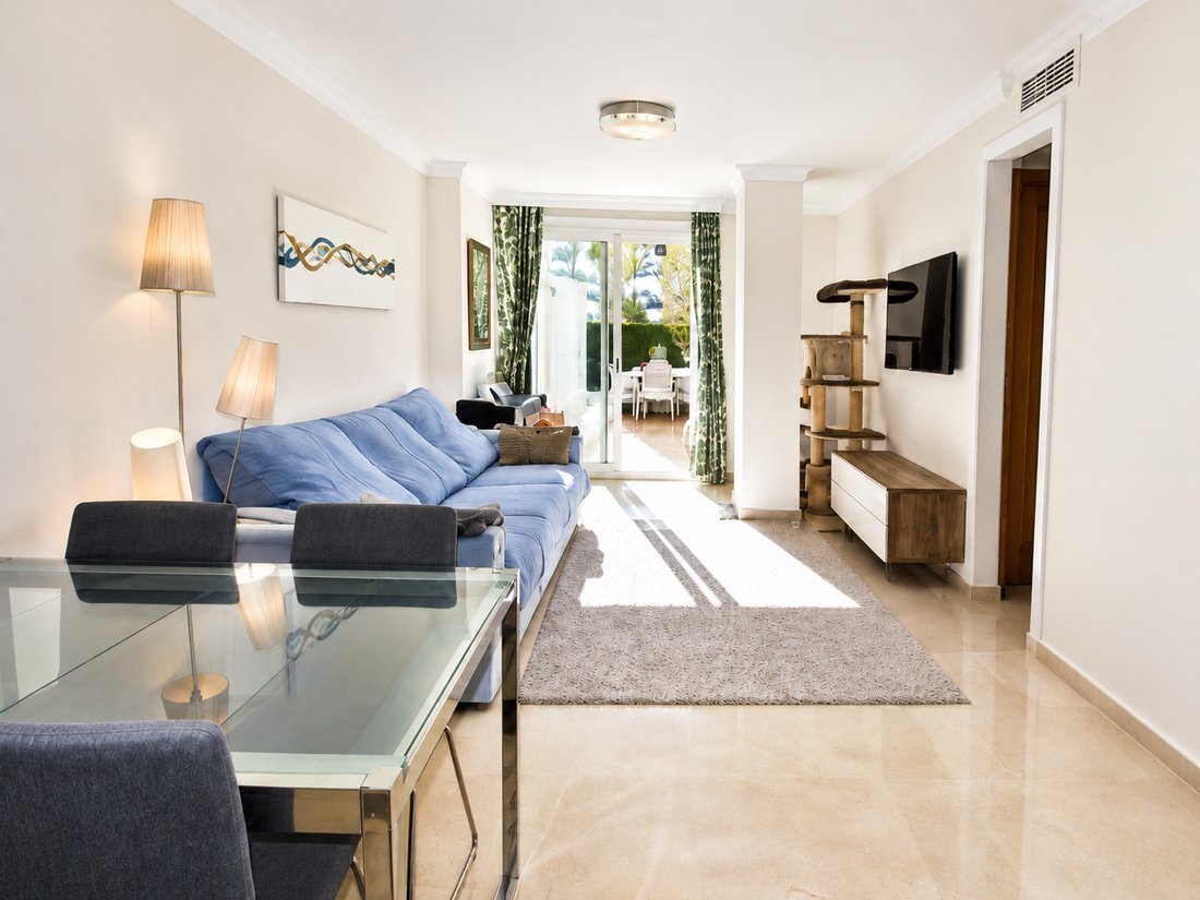 Apartment in Marbella, Andalusia, Spain 2 - 17955992