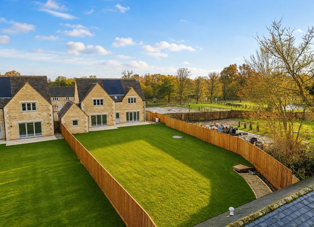 House in Cirencester, England 1 - 17493083