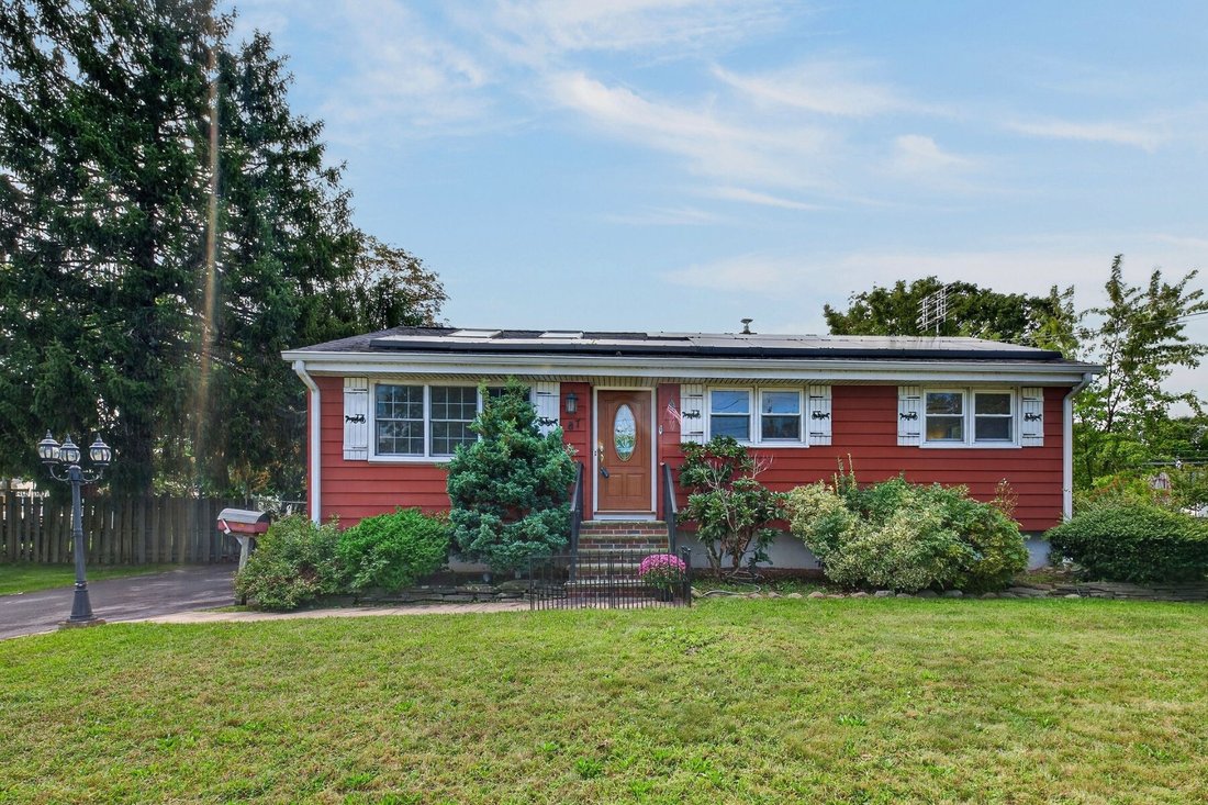 House in Piscataway, New Jersey, United States 1 - 18950730