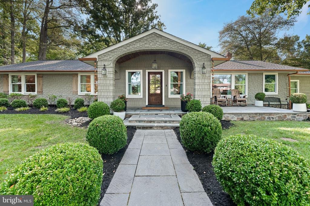 House in Medford Lakes, New Jersey, United States 1 - 18948956