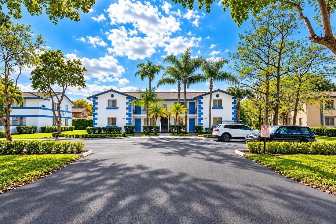 Coral Springs, Florida, United States 1 - 18952645
