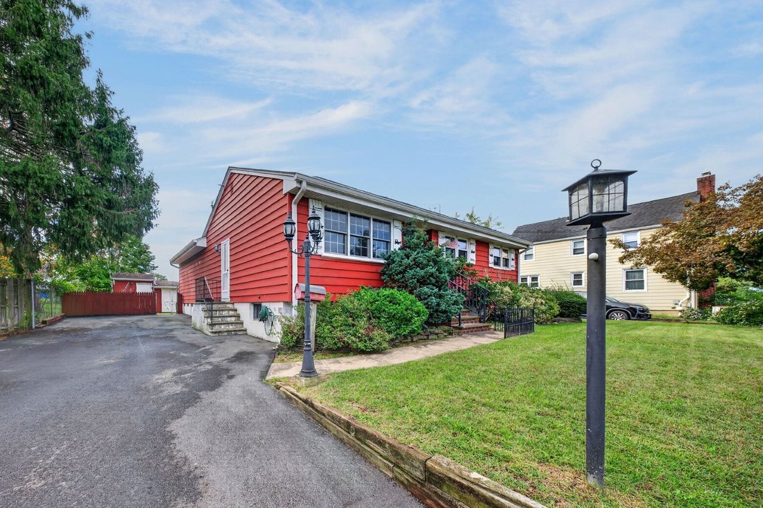 House in Piscataway, New Jersey, United States 3 - 18950730