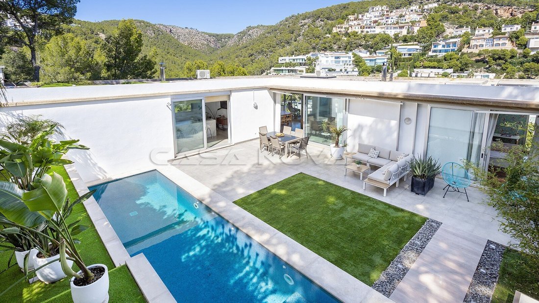 Villa in Costa d'en Blanes, Calvia, Balearic Islands 1 - 18949098