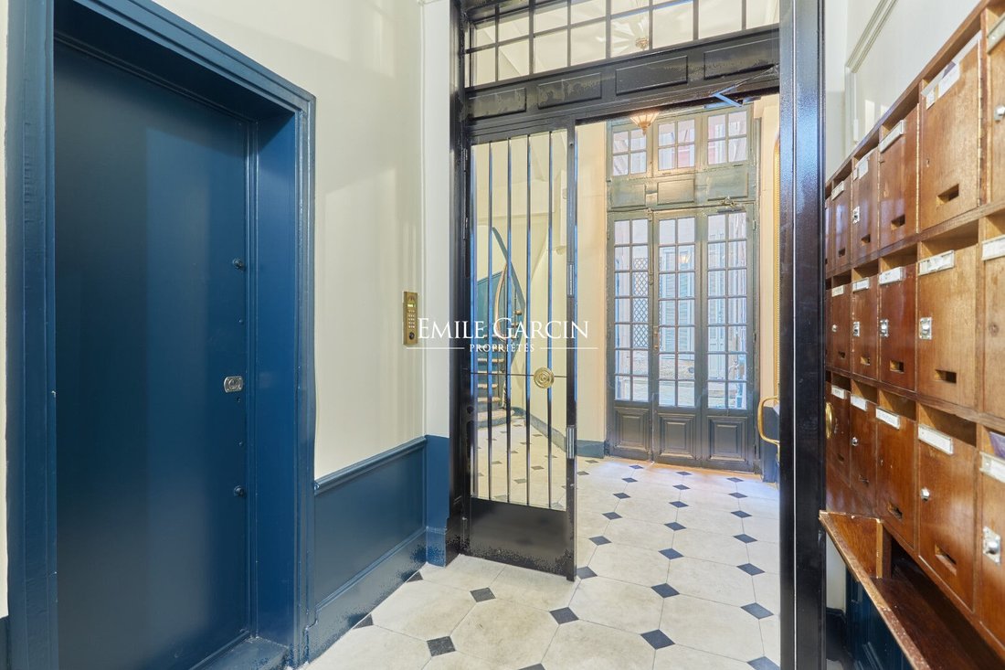 Appartement à Invalides, Paris 7e Arrondissement, Paris 5 - 18286934
