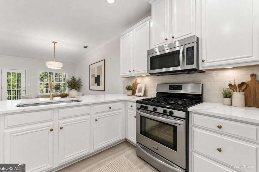 Townhouse in Peachtree Corners, Georgia, United States 5 - 18949316