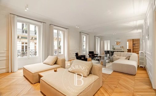 Apartment in Chaillot, Paris 16e Arrondissement, Paris 1