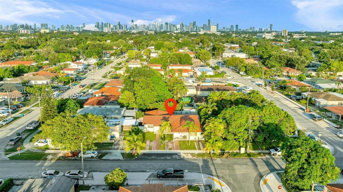 House in Miami, Florida, United States 2 - 18948572
