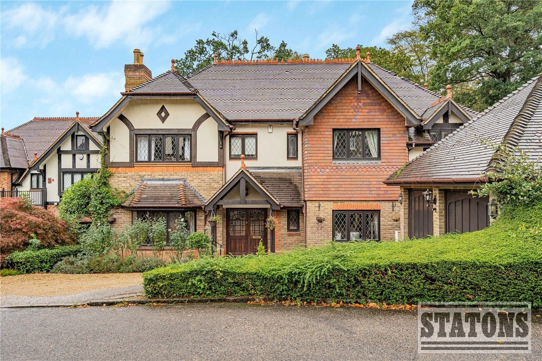 House in Northaw, England 2 - 18948667