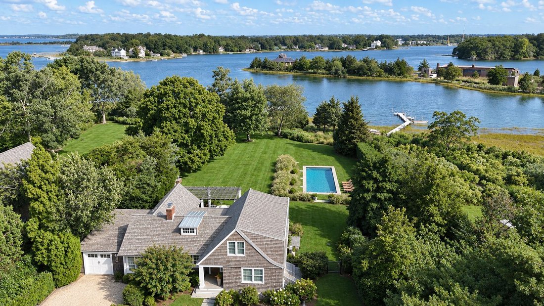 Sag Harbor, New York, United States 1 - 18900897