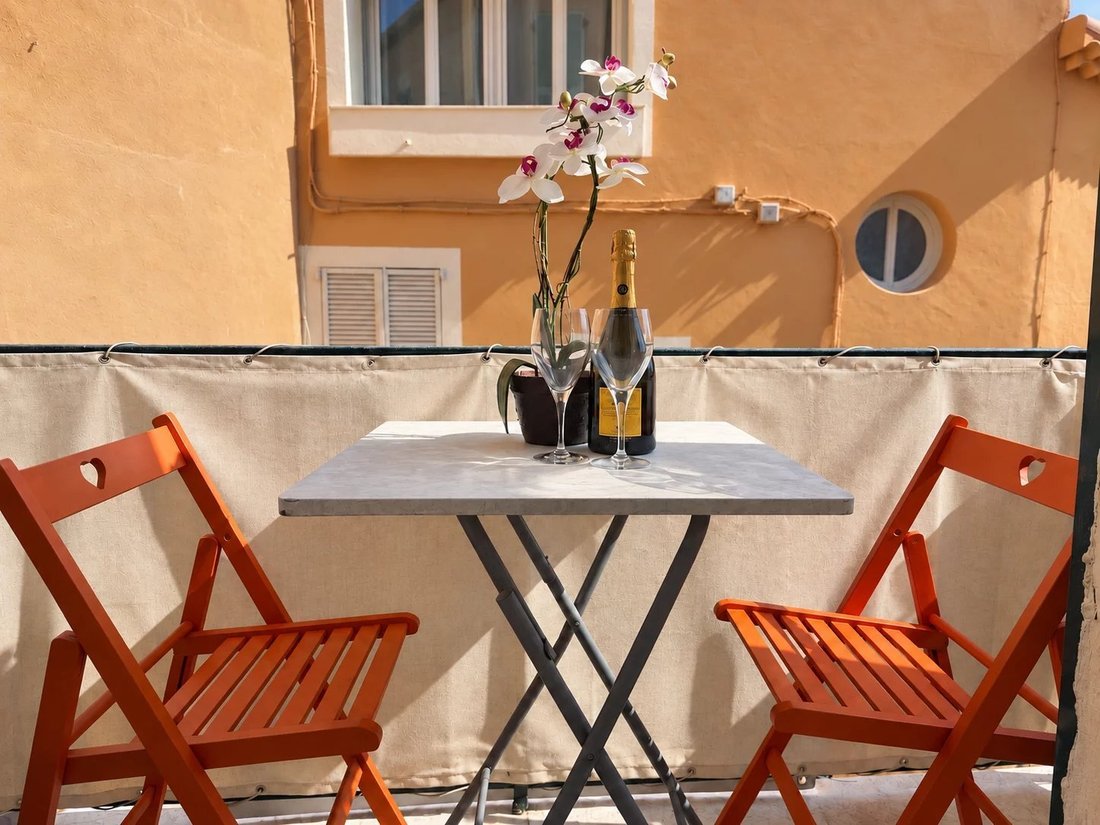 Apartment in Le Port, Villefranche-sur-Mer, France 1 - 18949632