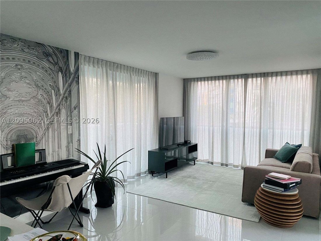 Condo in Bal Harbour, Florida, United States 1 - 18952703