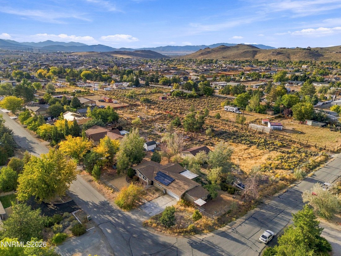 House in Lemmon Valley-Golden Valley, Nevada, United States 5 - 18952057