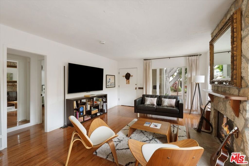 House in Culver City, California, United States 4 - 18952191
