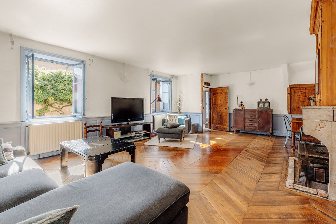 House in Saint-Germain-au-Mont-d'Or, Auvergne-Rhône-Alpes, France 5 - 18954460