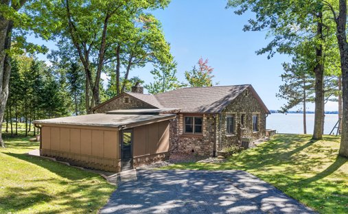 House in Hayward, Wisconsin, United States 1