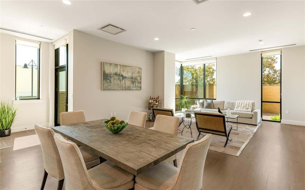 Condo in Dallas, Texas, United States 1 - 18953703