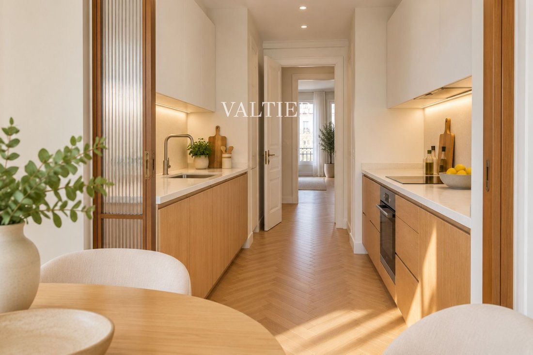 Apartment in Chamberi, Madrid, Spain 5 - 18949449