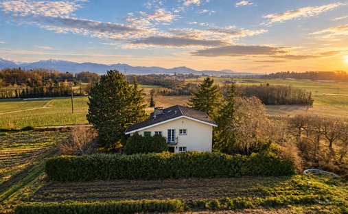 House in Bremblens, Vaud, Switzerland 1