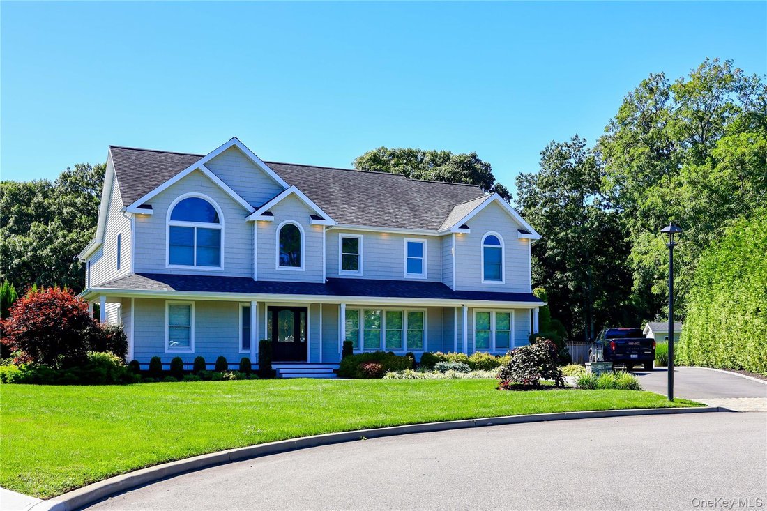 House in East Moriches, New York, United States 2 - 18948502