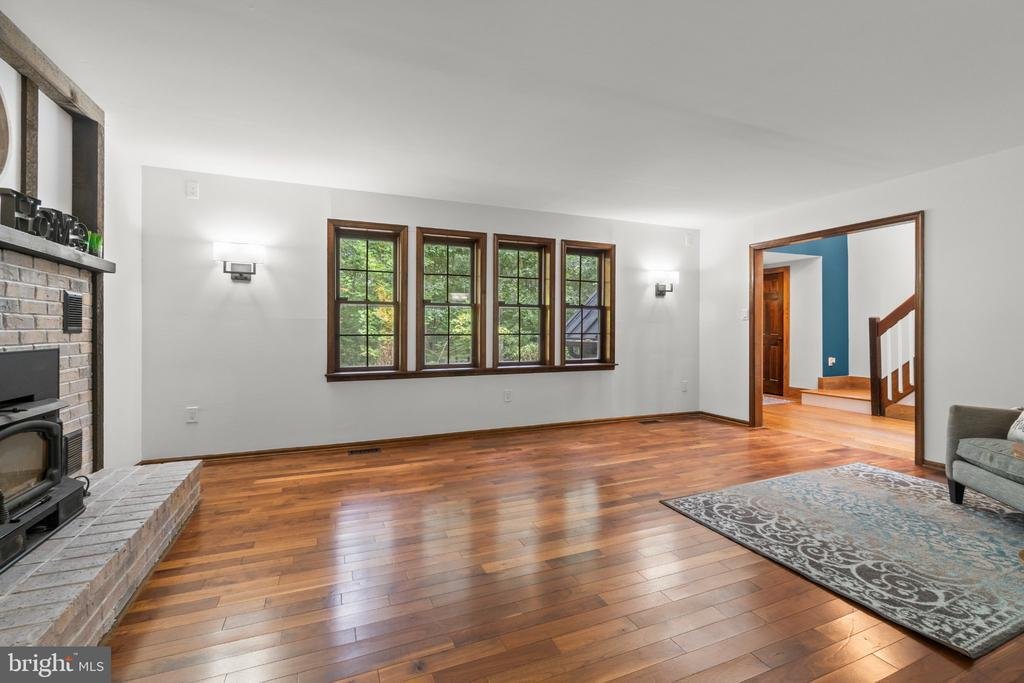 House in Medford Lakes, New Jersey, United States 5 - 18954097