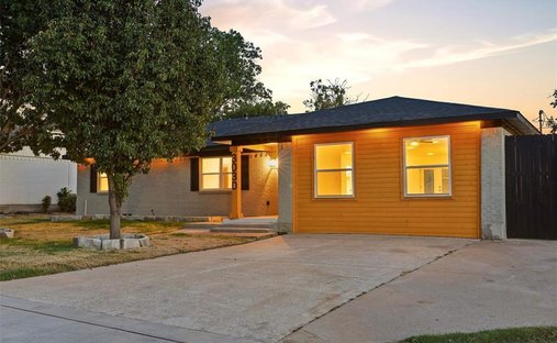 House in Farmers Branch, Texas, United States 1